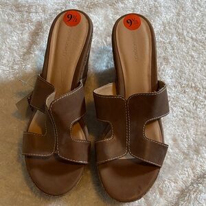 Cynthia Rowley Brown Leather Slide Sandals size 9 1/2